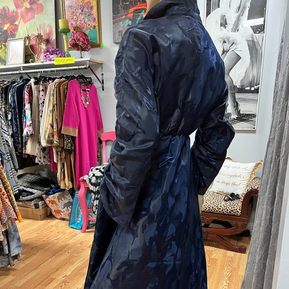NWT Size Large Tov Navy Camo Raincoat - Picture 4 of 5